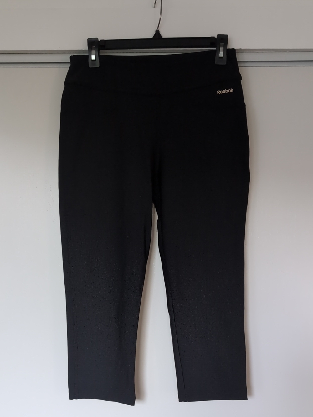 Reebok Black Cropped Active Capri Pants